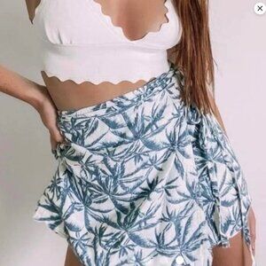 BDG Urban Outfitters Blue Leaf Print 100% Linen Wrap Skirt M Boho Swim Cover